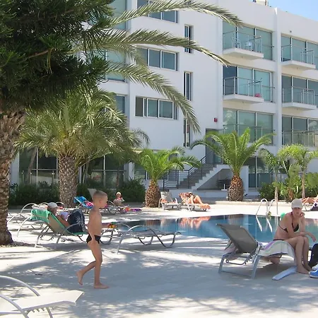 Apartament Coralli Artemis *
